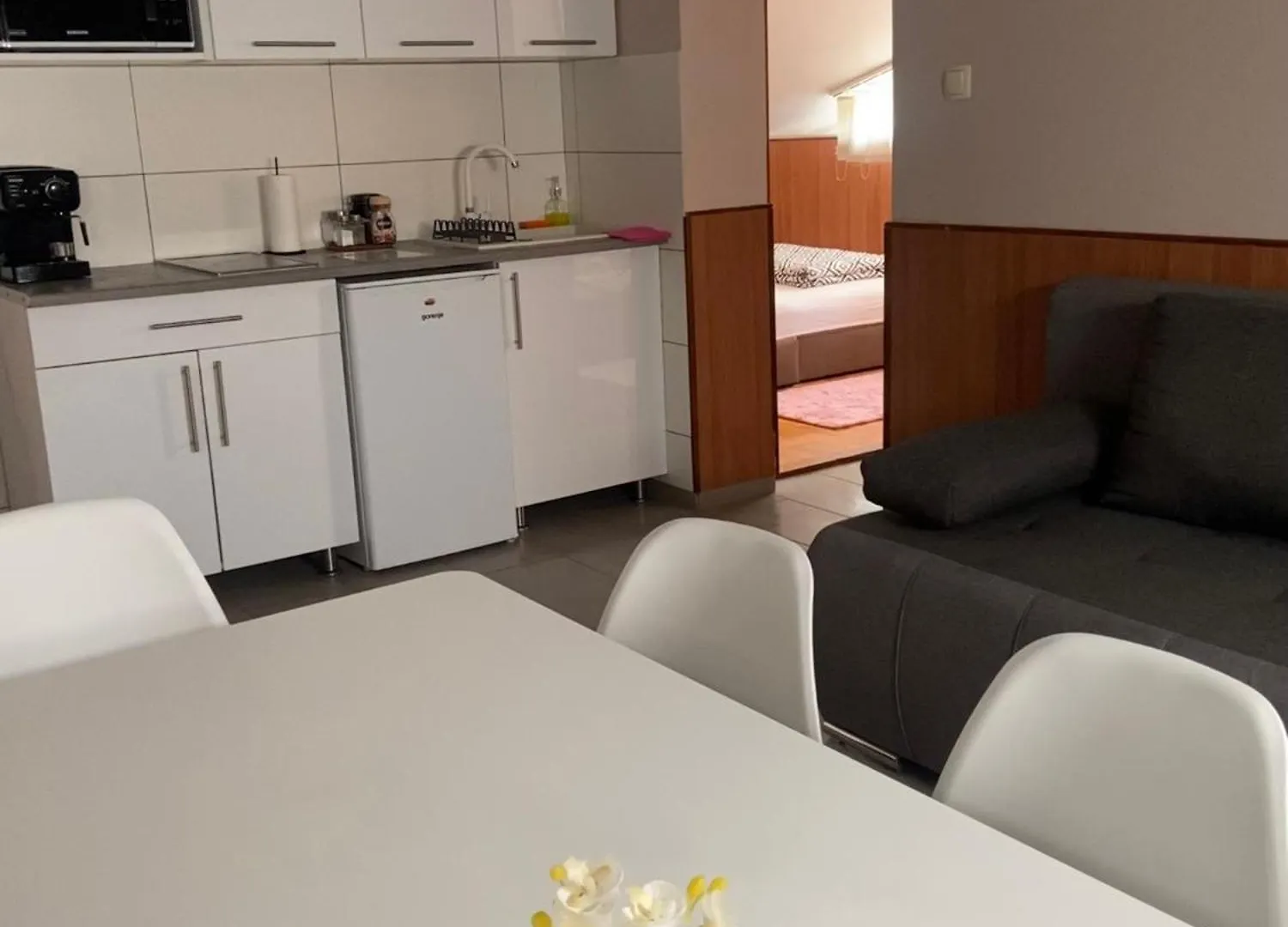 Zaira Apartman location